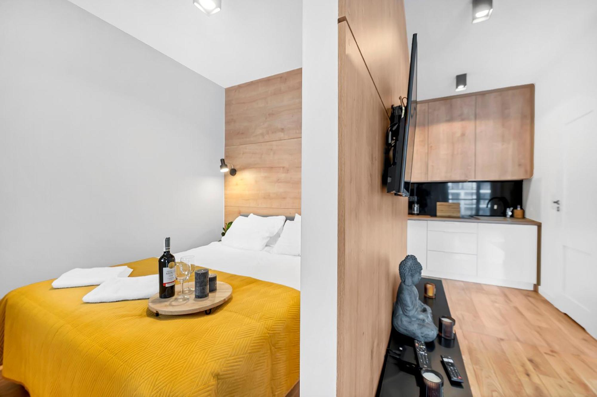 Lumina Apartment With Parking Near Muzeum Powstania Варшава Екстер'єр фото