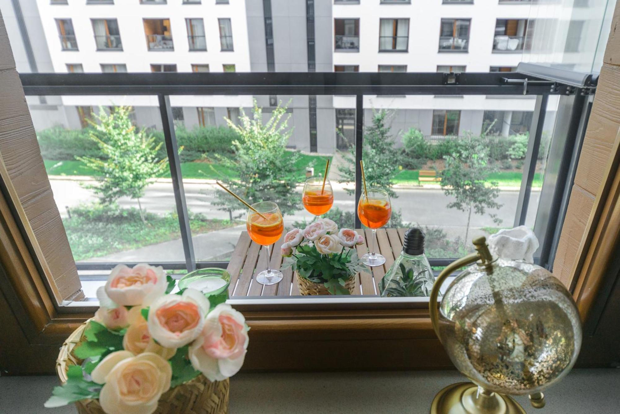 Lumina Apartment With Parking Near Muzeum Powstania Варшава Екстер'єр фото
